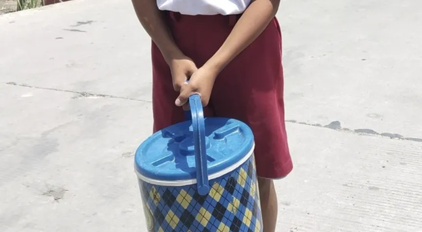 Jualan Es itu menyenangkan